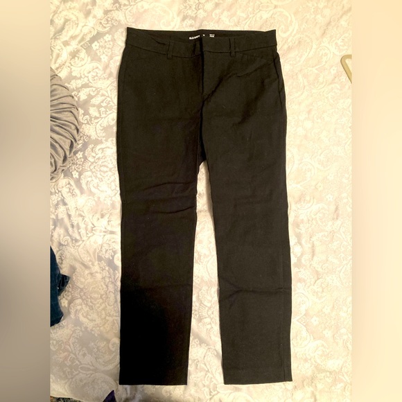 Black Old Navy Pixie Pants size 12 EUC - Picture 1 of 4